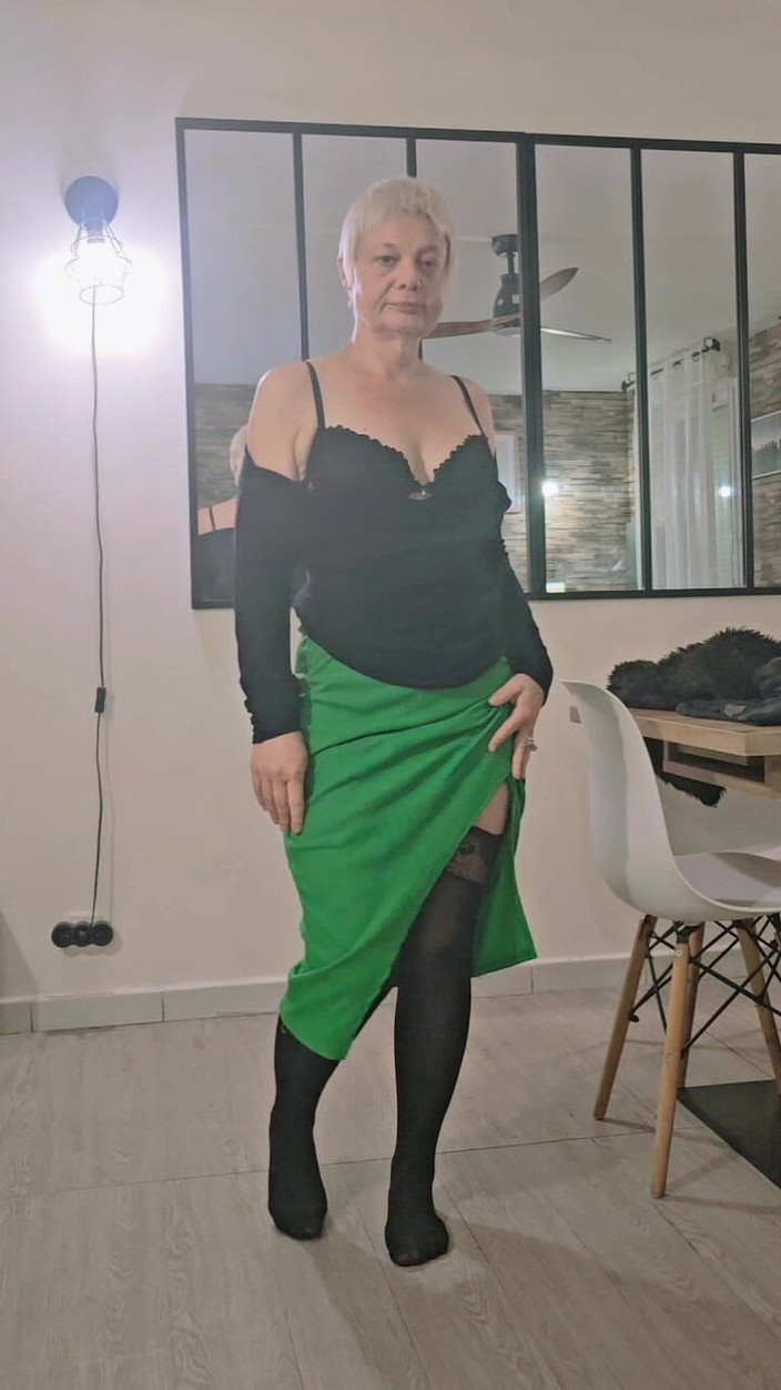 Sofy13: 小脱衣舞给你，我的宝贝，希望你喜欢