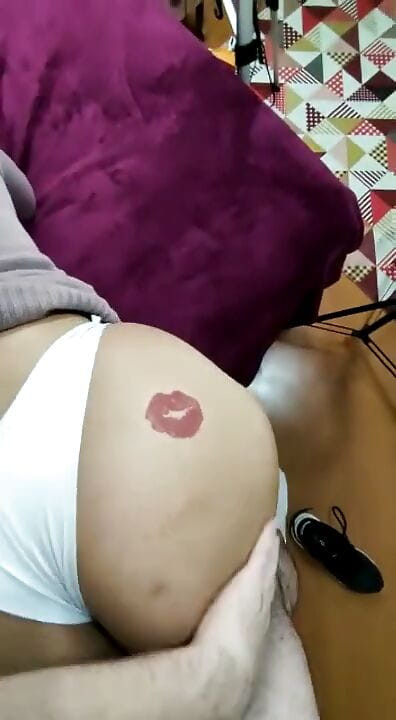 Srta Camargo: Муж позвонил своему другу, чтобы остаться со мной, пока он не приехал