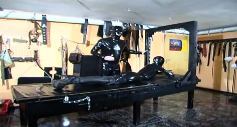 Fetish Desire: Bdsm with masked girl in latex