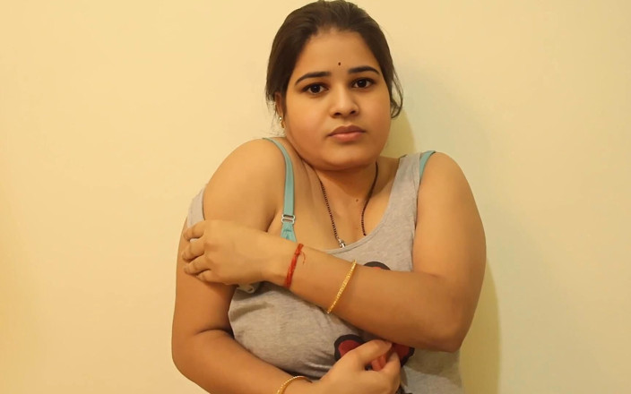kirti bhabhi: Indian Punjabi Girl Having Romantic Sex with Her Boyfriend