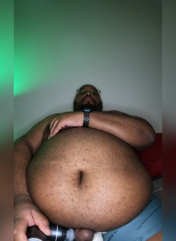 Blkhole420: Makan malam dan perut menggesel, oh jangan lupa lucah membuat...