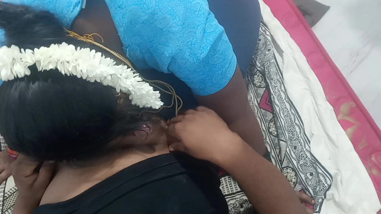 Veni: Une tatie desi partage son voisin de lit pour du...