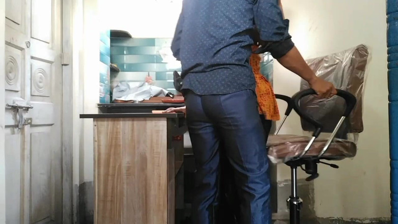 Fantacycutting: Sexo con jefe