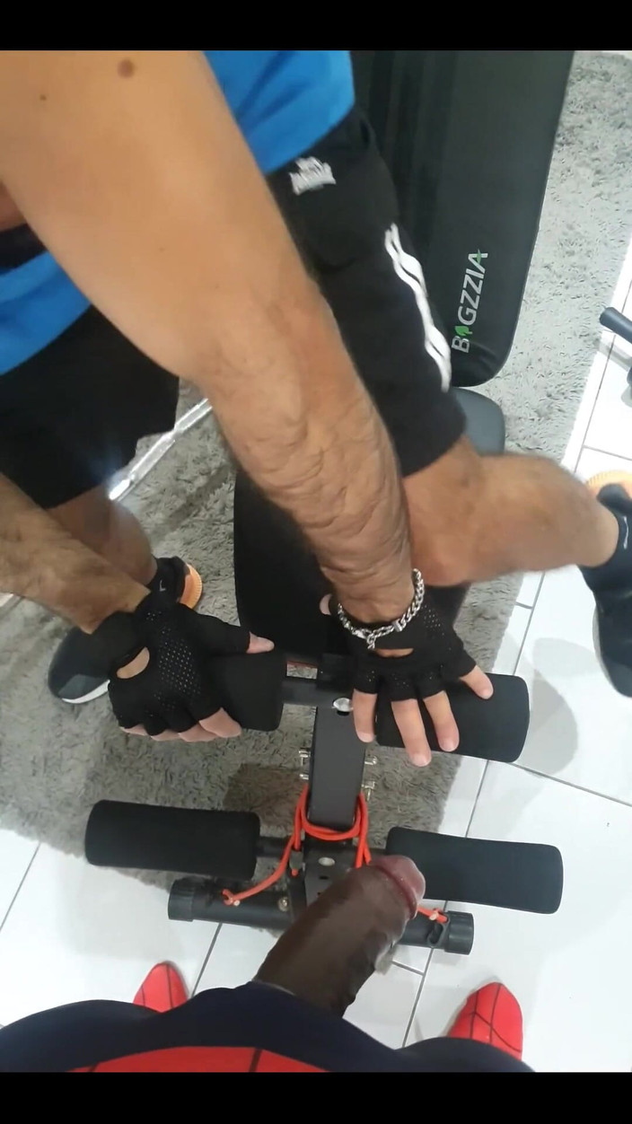 MilesHenryXXX: 超级英雄锻炼