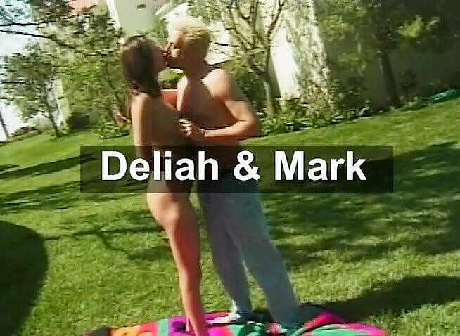 Teens Get it Hard: Sexy dospívající děvka šuká vzadu v hotelu