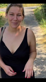 I'm out with no underwear 