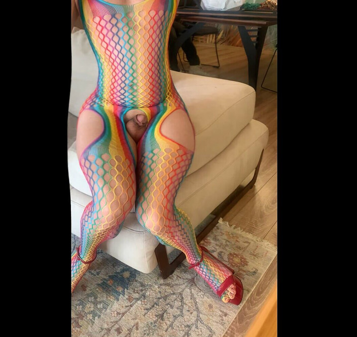 cd_aysemmm: Asian Ladyboy with a Very Small Dick