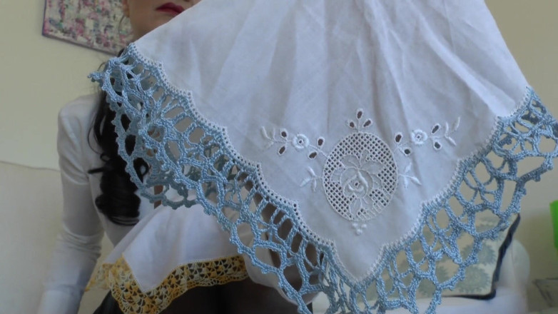 Lady Victoria Valente: My Handkerchief Sniffing Afternoon, Lady Victoria Valente