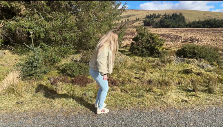 Emma Voyeur: Emergency While Walking on the Public Trail but Had to...
