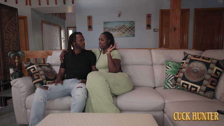 Cuck Hunter: 太い尻黒檀の妻は、BBCに乗って記念日を忘れた夫を罰します