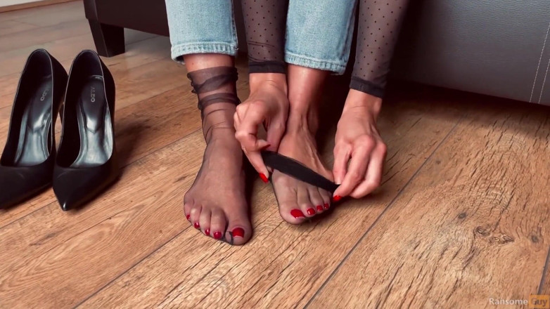 Adeline Murphy: Adeline Murphy does urethral insertion &amp; socks footjob