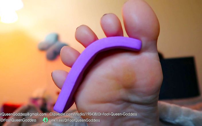 Dr. Foot Queen Goddess: Malowanie paznokci (szary) część 6