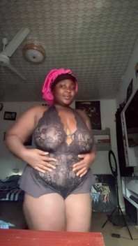 Velká kráska a sexy spodní prádlo