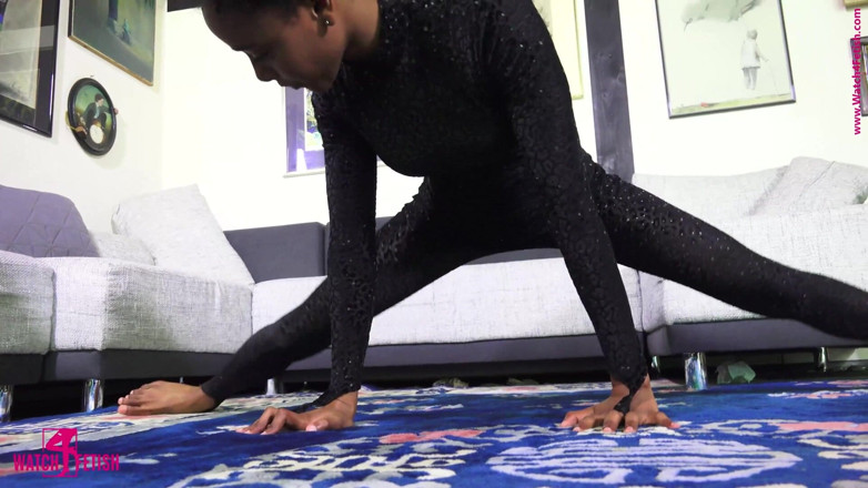 Gymnastic: Catsuit negro brillante