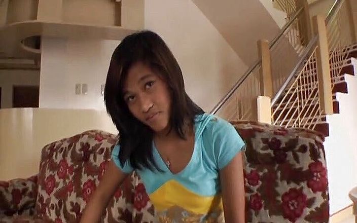 Asian Cuntz: Krásná orientální teenagerka tvrdě šuká na sexuálním konkurzu