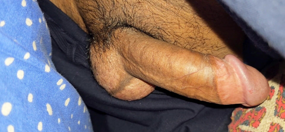 rruh_2024: Lekte med kuk i mörk natt igår