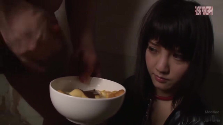 Far East pornography: Abysse en sous-espionnage. Rei capitule à la mission de plaisir sans...