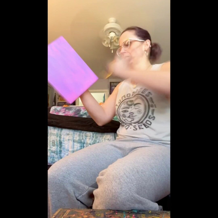 Suzy Wylde: Suzy Wylde je umělkyně