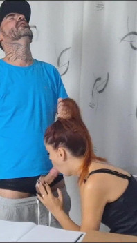 Secretary Shows off to Delivery Man!