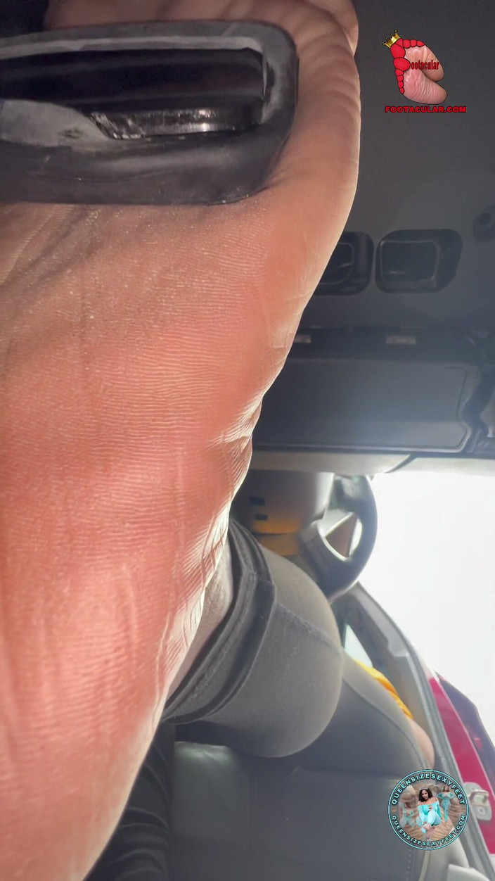 Footacular: Mięsisty rozmiar 12 Pompa i pedał mielenia