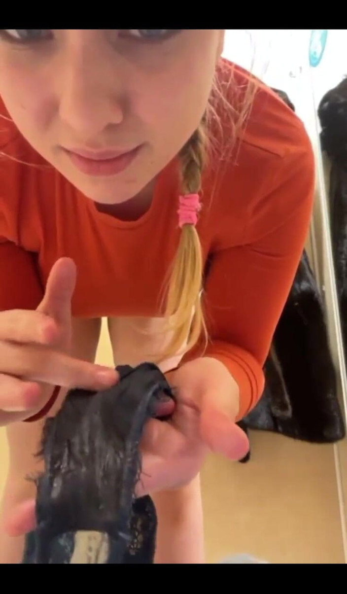 JuiceLussie: Kongkek melampau. Melancap. Menjolok pepek. Alat penggetar. Kawal Saya. Rakaman...