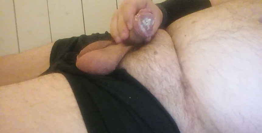 Big Pisser: Aşağı in ve köleme oral seks yap