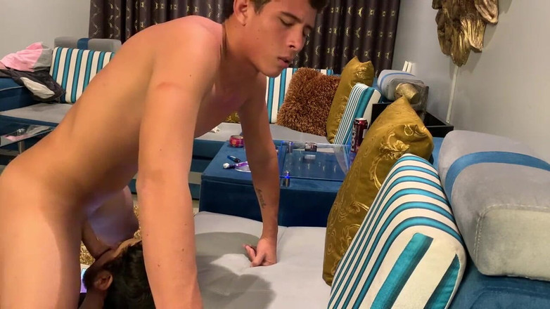 The Substance: Deep throat con una modella latina appena arrivata da un...