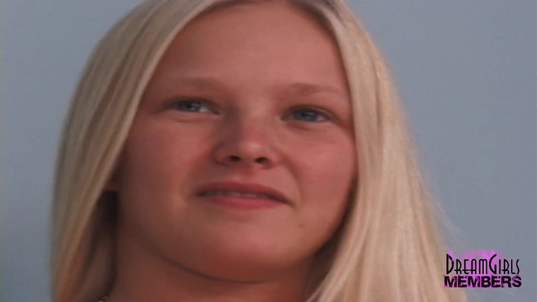 Dream Girls: Gorgeous blonde exclusive casting