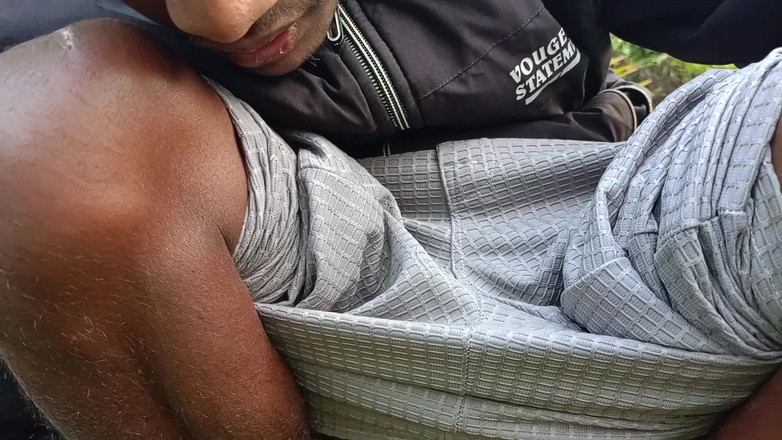 LinearOrnament35: Desi masturbazione