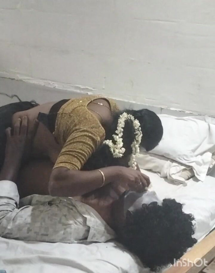 Funny couple porn studio: Cuplu tamil 2