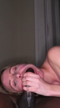 Deutsche blondine nimmt es mit bbc auf