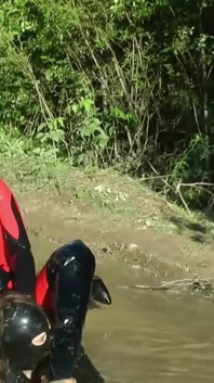 Femdom mokré a špinavé ponížení! Arya Grander