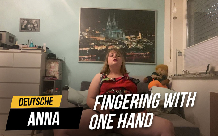 Deutsche Anna: Amputierte kostüm trickst mich zur dreier-masturbation aus