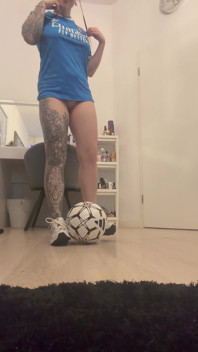 Beautiful Foot Football Video Incl Real Madrid Jersey