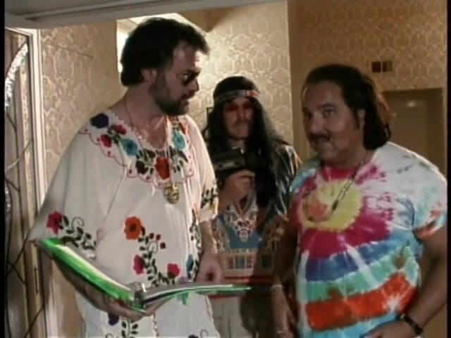 My MILF: Ron Jeremy menganjurkan pesta seks dengan crossdresser 70-an kongkek si rambut...