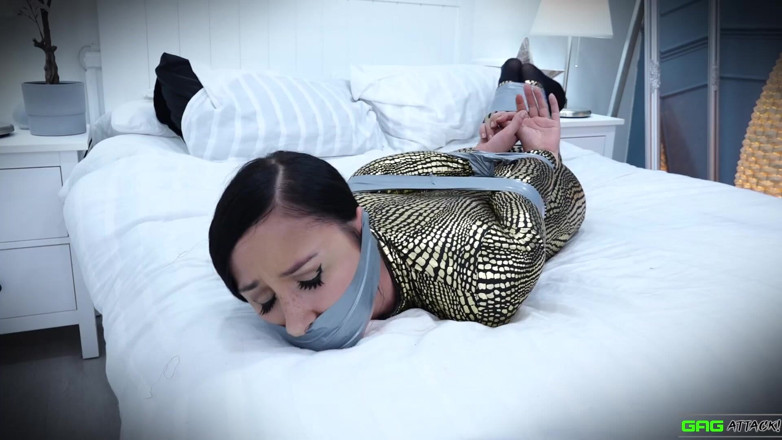 Gag Attack: Lily - catburglar bondage dreaming