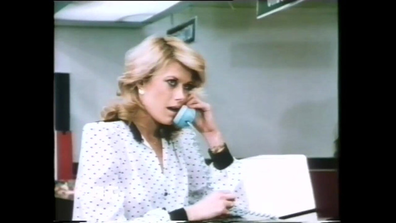 Vintage Usa: Sexy MILF Secretary with Nice Tits and Hairy Pussy Fucked...