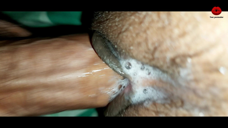 explicit: Ludah air liur pada pepek dan kongkek keras membuat pepek...