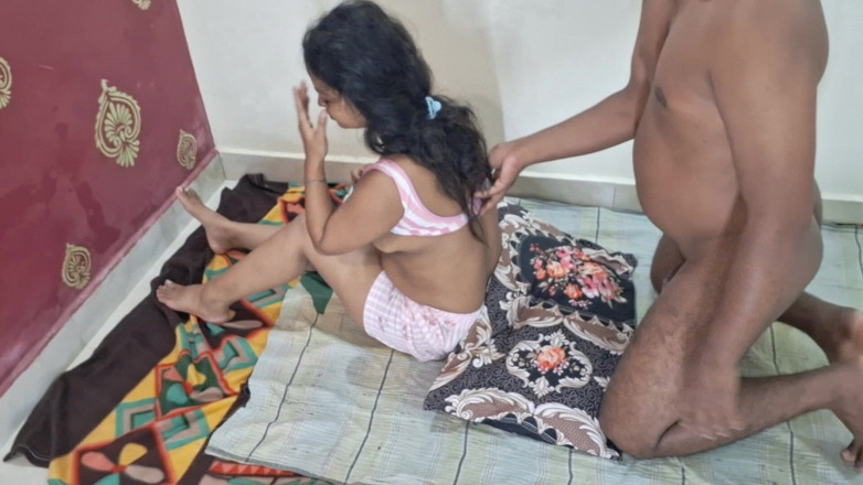 Mina Sardar: Indian Hot Girlfriend with Big Boobs Taken to Hotel