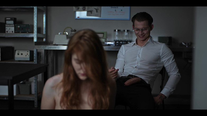 Freeze.xxx: Il bullo viene bullo