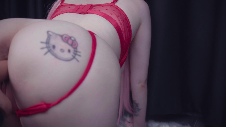 Eva Deva: Tatăl vitreg bogat s-a ales cu un iubit! Sex, și vorbe...