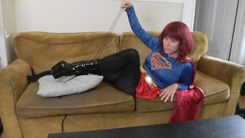 Deanna deadly: Zlá superděvka se roztavila poté, co se tě snažila snít...