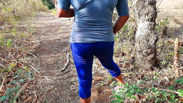 Marys: Pantat bahenol tetangga +18 dientot habis-habisan sama kontol besar sampai lubangnya...