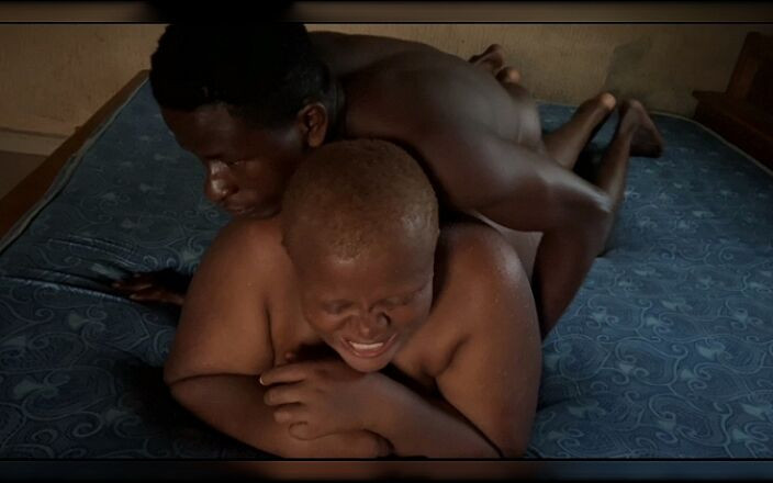 Bangcum3: Nuovo aggiornamento della mia vicina troia con il culo grosso...