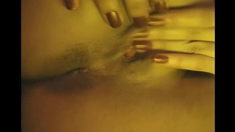 The Lesbians Megastore: Namiętna lesbijka gra wstępna prowadząca do punktu kulminacyjnego