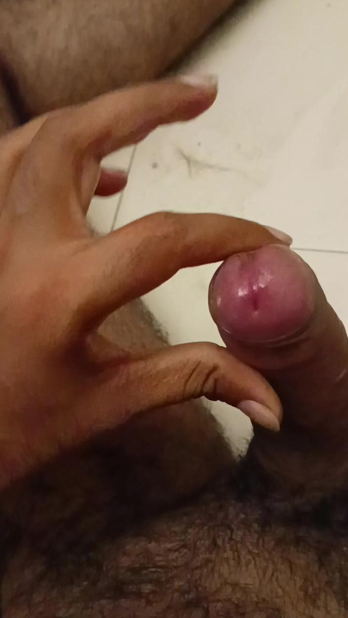 Soniya Rani: Rakaman dekat melancap