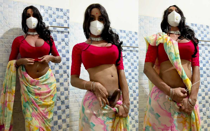 Anushka Crossy: Crossdresser Jerking off in Saree