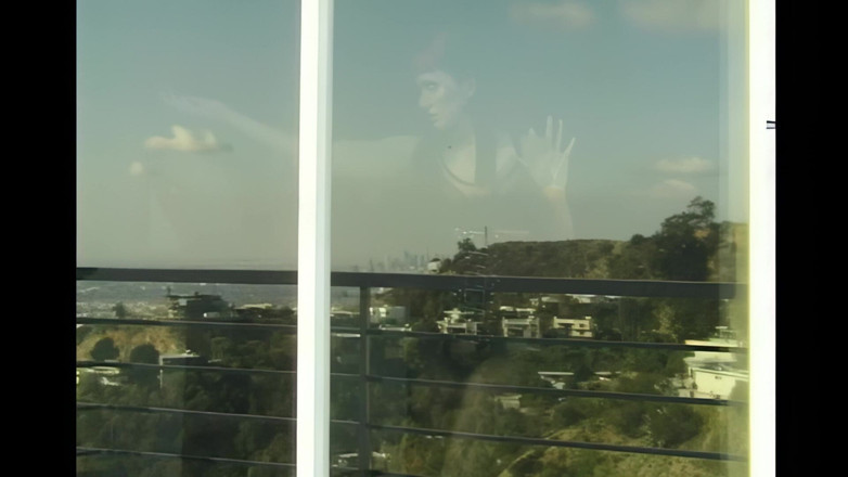 The Lesbians Megastore: Namiętna lesbijka gra wstępna prowadząca do punktu kulminacyjnego