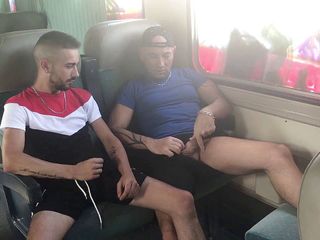 Gaybareback: Webcam, striaght fuck in a train a gay