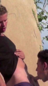 Two seyx twinsk fucking outdoor